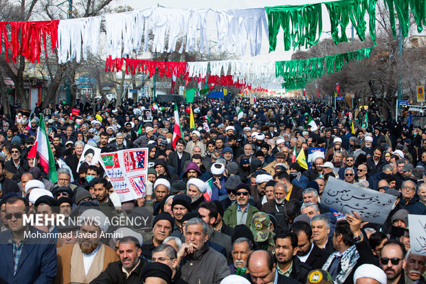 راهپیمایی ۲۲ بهمن در قزوین