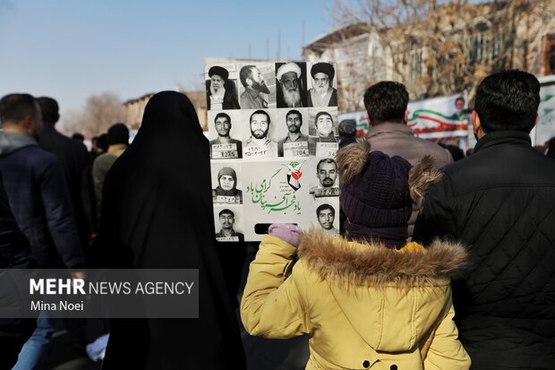 راهپیمایی ۲۲ بهمن در تبریز