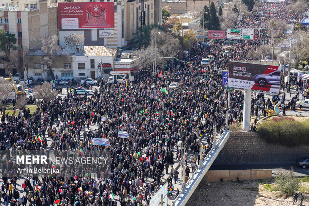 راهپیمایی 22 بهمن در شیراز