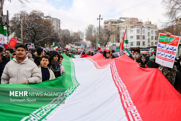 راهپیمایی ۲۲ بهمن در کرمانشاه