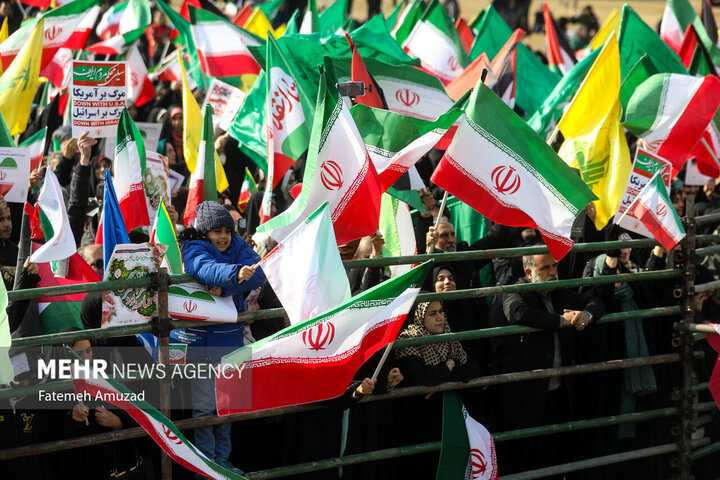 راهپیمایی ۲۲ بهمن در تهران