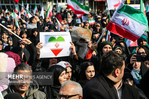 راهپیمایی ۲۲ بهمن در ری