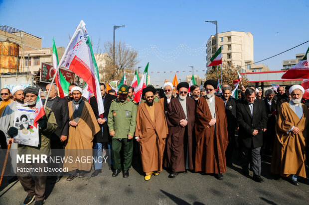 راهپیمایی ۲۲ بهمن در ری