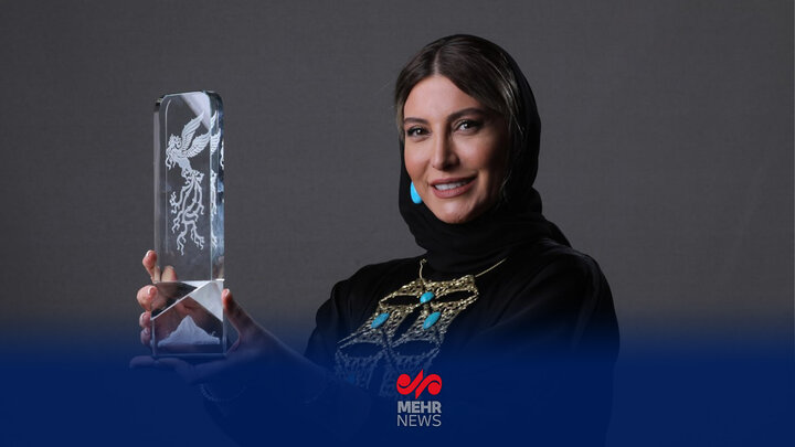 فریبا نادری: بالاخره میتونم به مادرم بگم میتونی به دخترت افتخار کنی فریبا نادری: بالاخره میتونم به مادرم بگم میتونی به دخترت افتخار کنی