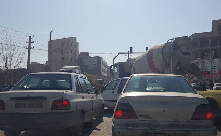 کمربندی ناتمام و متروی محققنشده؛ چرا ترافیک قلعهنو به بنبست رسید؟ کمربندی ناتمام و متروی محققنشده؛ چرا ترافیک قلعهنو به بنبست رسید؟