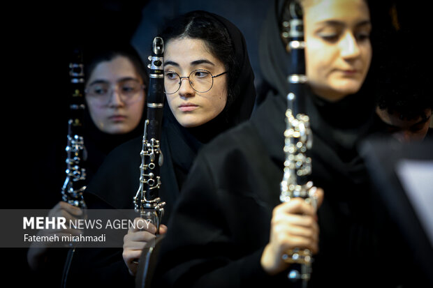 افتتاحیه چهلمین جشنواره بین‌المللی موسیقی فجر