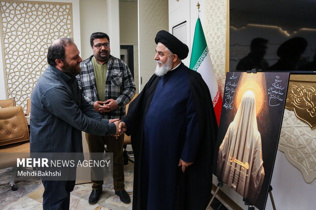 رونمایی از مستند «میدرا» در مسجد جمکران