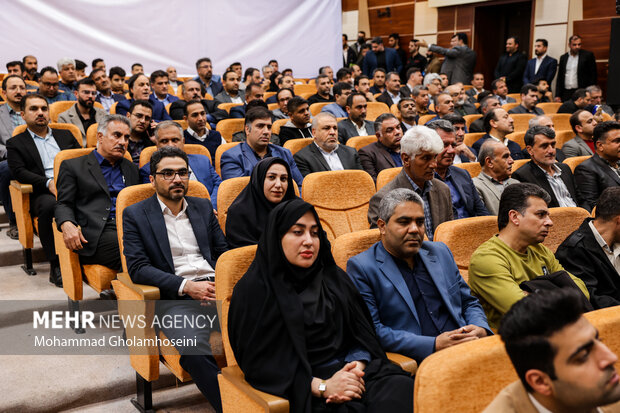 اولین روز از سفر رئیس‌جمهور به بوشهر
