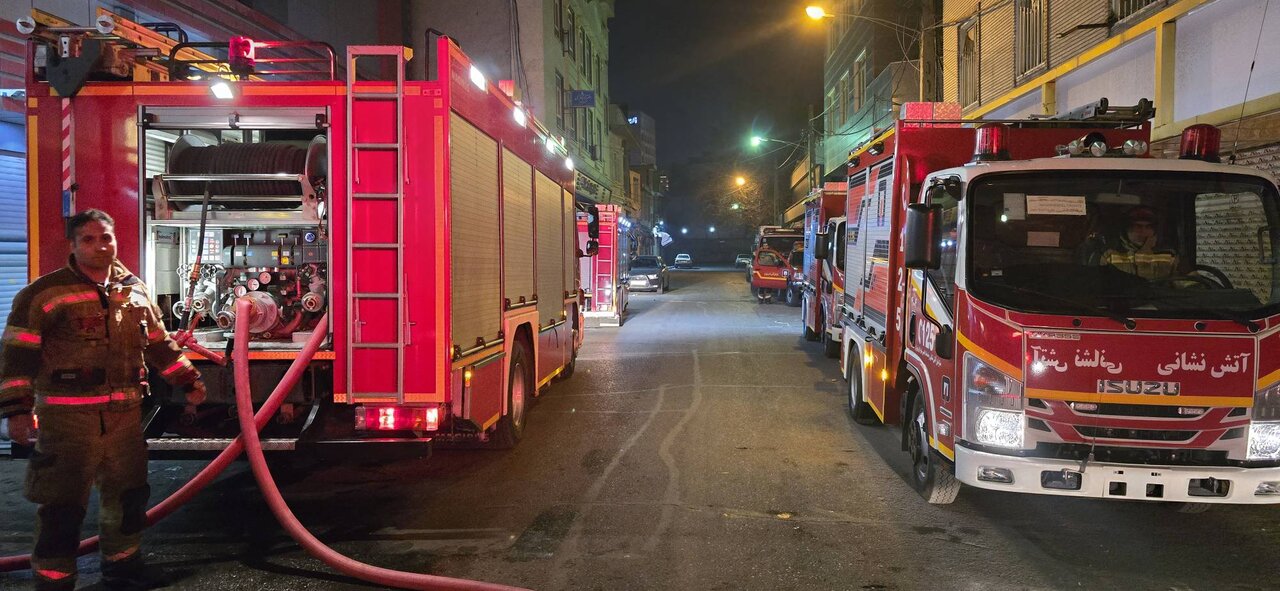 جزئیات حادثه حریق یک پاساژ در میدان شوش تهران جزئیات حادثه حریق یک پاساژ در میدان شوش تهران
