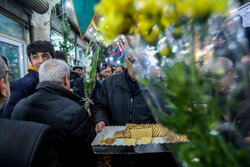 ایران امام زمانی شد؛ جشن و سرور در شب نیمه شعبان