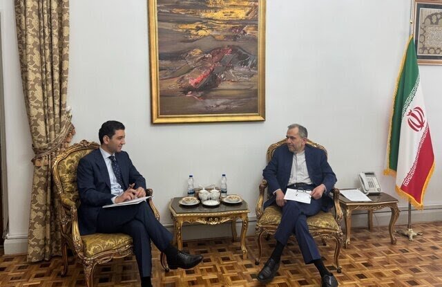 İran Dışişleri Bakan Yardımcısı, Ermenistan’ın Tahran Büyükelçisi ile görüştü İran Dışişleri Bakan Yardımcısı, Ermenistan’ın Tahran Büyükelçisi ile görüştü