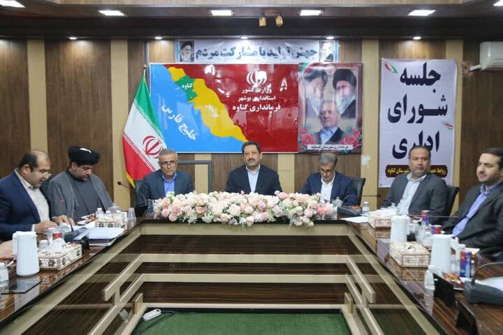 زیرساختهای بندری «گناوه» توسعه یابد