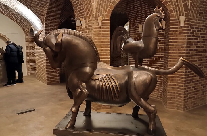 از پندهای گیلگمش در یک نمایشگاه تا توجه به موتیف حیوانی در مجسمهسازی