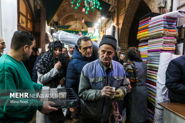 جشن نیمه شعبان در بازار تاریخی تبریز