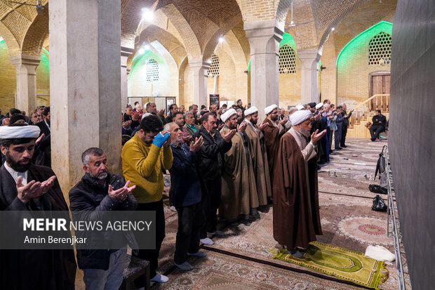 جشن میلاد امام زمان(عج) در مسجد وکیل شیراز