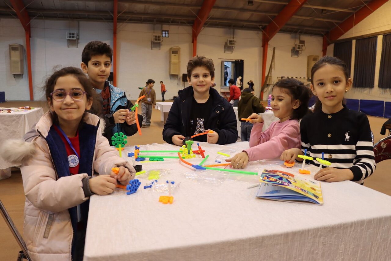 «شب علم» دانشگاه شریف با حضور بیش از ۱۵۰۰ دانشآموز برگزار شد