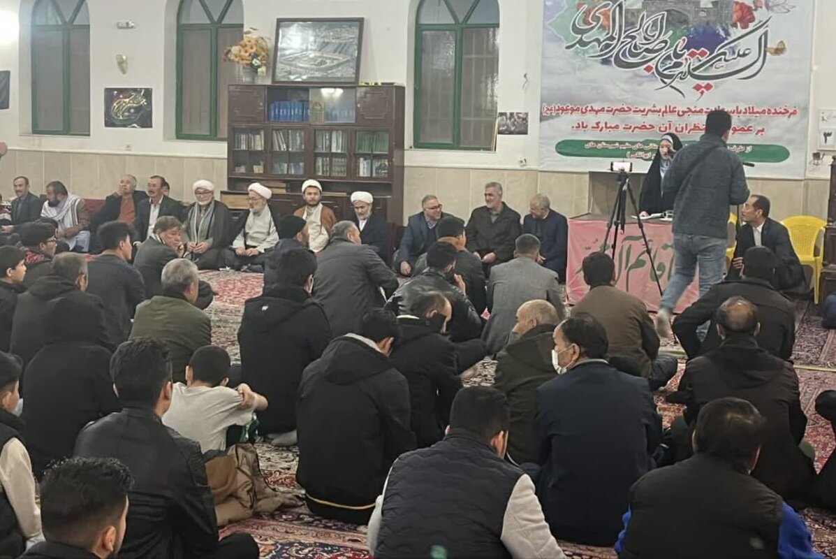 سرور مردم استان سمنان در جشن میلاد موعود سرور مردم استان سمنان در جشن میلاد موعود