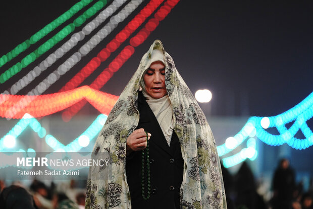 شب نیمه شعبان در مسجد جمکران