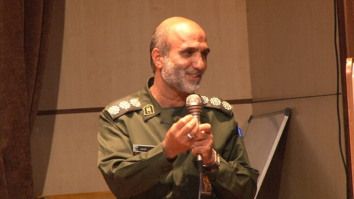 ملت ایران با اقتدار دشمن را در محاسبات خود به اشتباه انداخت