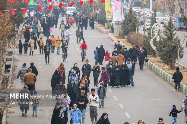 مراسم شادپیمایی نیمه شعبان در سمنان