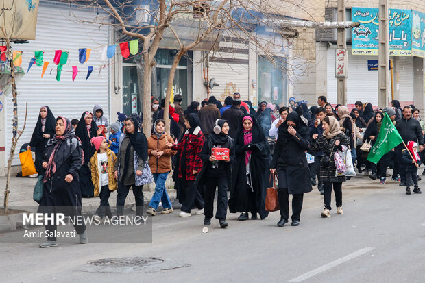مراسم شادپیمایی نیمه شعبان در سمنان