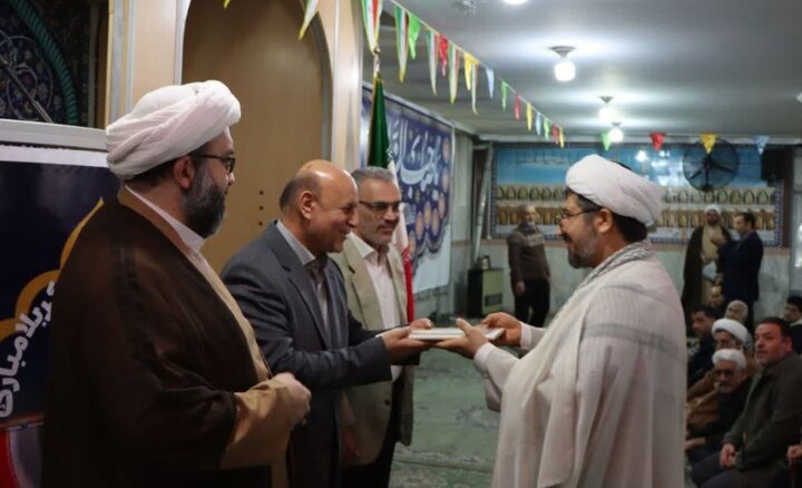 حجت الاسلام «حسن حیدری» امام جمعه احمد آباد مستوفی شد