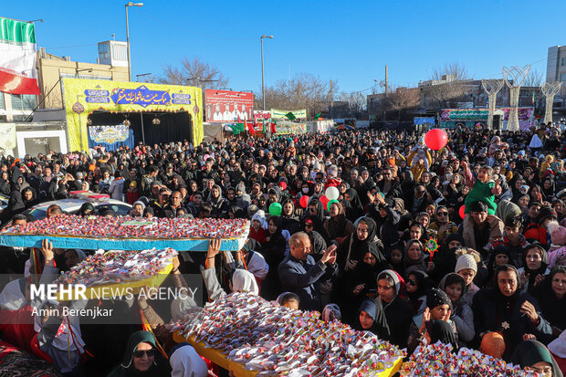 جشن بزرگ نیمه شعبان در آباده استان فارس