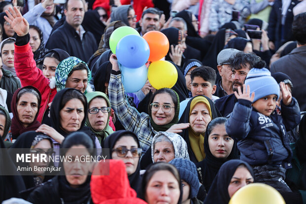 جشن بزرگ نیمه شعبان در آباده استان فارس