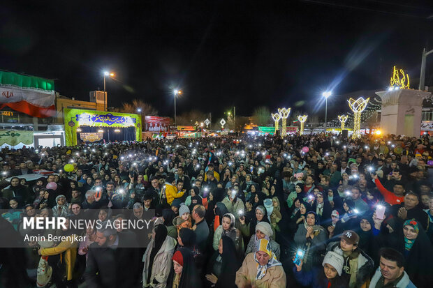 جشن بزرگ نیمه شعبان در آباده استان فارس