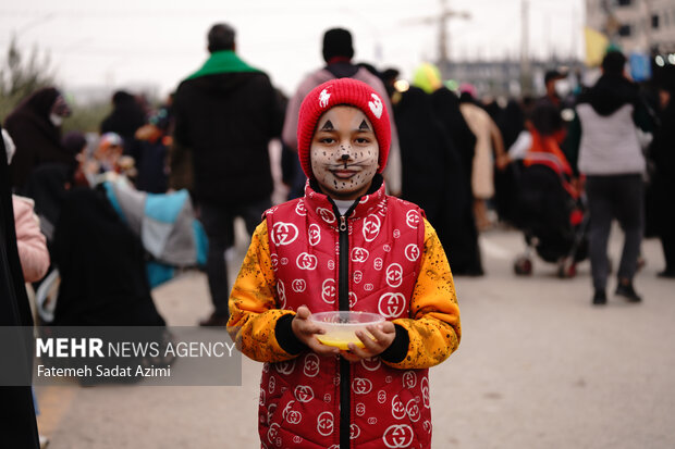 شادپیمایی روز نیمه شعبان در قم