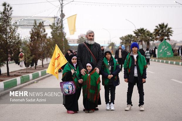 شادپیمایی روز نیمه شعبان در قم