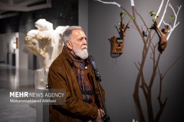 از درگذشت یک نگارگر و دبیری مجدد کلهرنیا تا کتاب آغداشلو که رونمایی شد