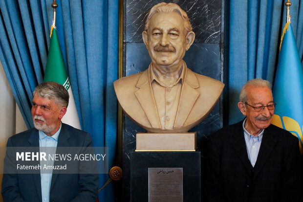 پرواز ارکستر سمفونیک تهران بر بال سوئیت «ایران زمین» و «چایکوفسکی» پرواز ارکستر سمفونیک تهران بر بال سوئیت «ایران زمین» و «چایکوفسکی»