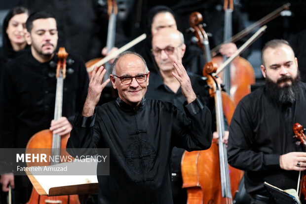 پرواز ارکستر سمفونیک تهران بر بال سوئیت «ایران زمین» و «چایکوفسکی» پرواز ارکستر سمفونیک تهران بر بال سوئیت «ایران زمین» و «چایکوفسکی»