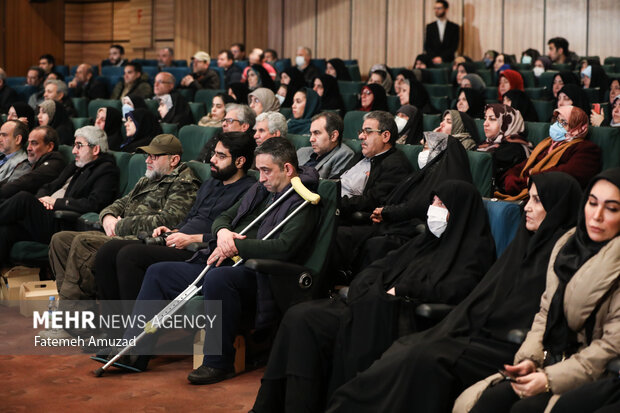 سومین جشنواره ملی هنرهای تجسمی ایثار