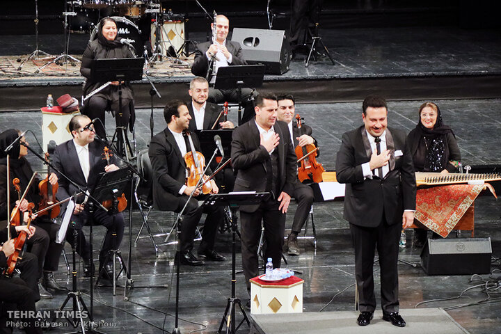 Nostalgic Iranian songs revived by Chakavak Orchestra at Fajr Music Festival