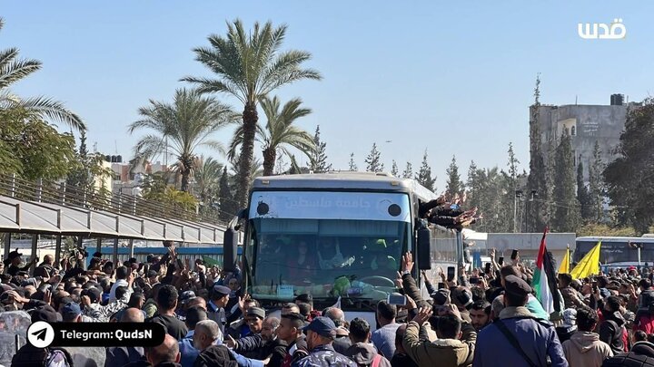 Hasret bitiyor; 602 Filistinli daha özgürlüğüne kavuşuyor Hasret bitiyor; 602 Filistinli daha özgürlüğüne kavuşuyor