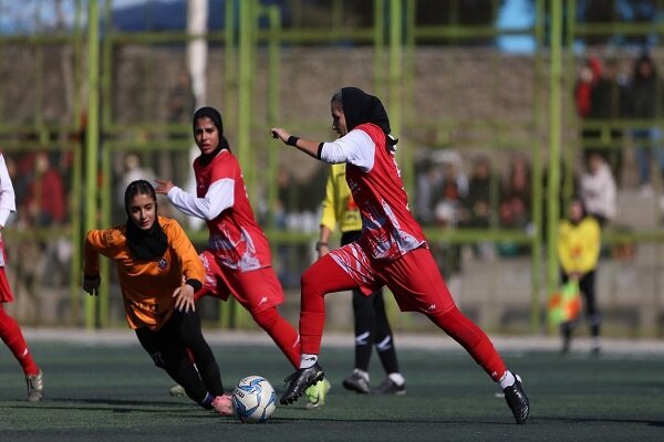آب پاکی روی دست هواداران پرسپولیس؛ منتظر قهرمانی سرخپوشان نباشید!