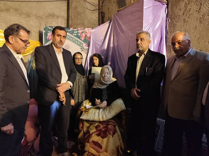 اهدای منزل مسکونی برای دارالقرآن توسط بانوی خیر در بوشهر اهدای منزل مسکونی برای دارالقرآن توسط بانوی خیر در بوشهر