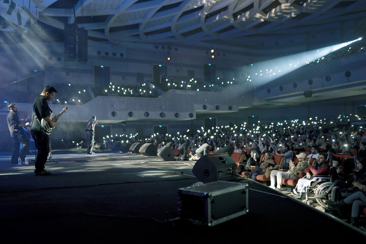 از ستارهباران شدن سالن تا نوازندههایی که بهتر از خواننده کار کردند!