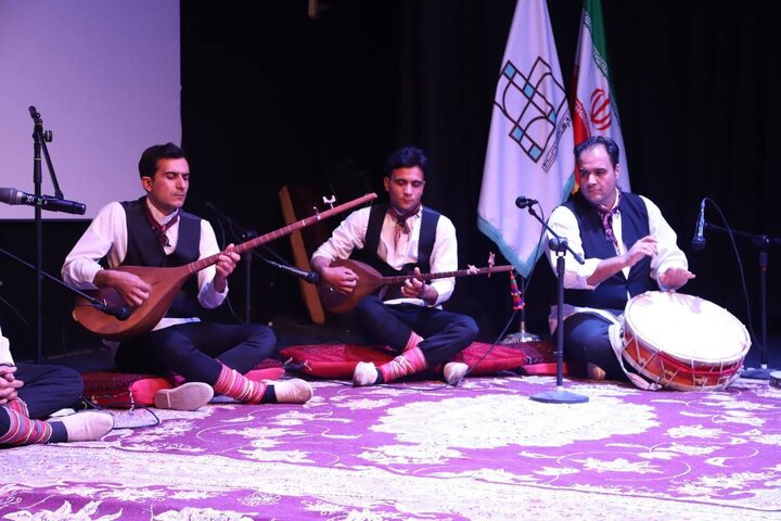 سایه بازار سیاه بلیت بر جشنواره موسیقی فجر در نیشابور