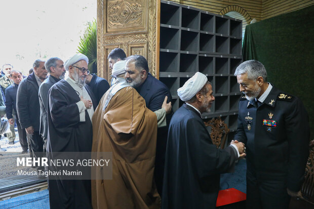 مراسم ترحیم پدر دریادار شهرام ایرانی فرمانده نداجا
