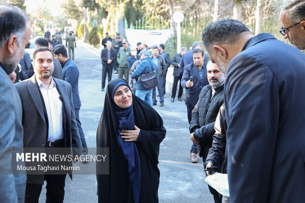 مراسم ترحیم پدر دریادار شهرام ایرانی فرمانده نداجا