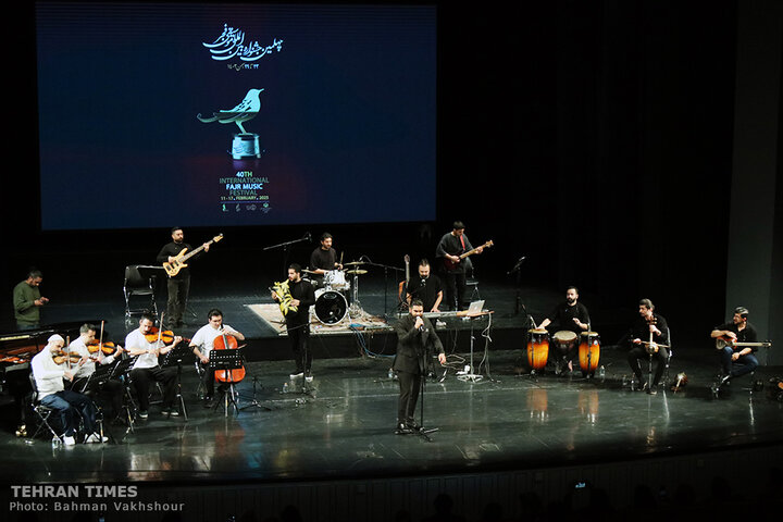 Iranian singer Ali Zand-Vakili performs at Fajr Music Festival