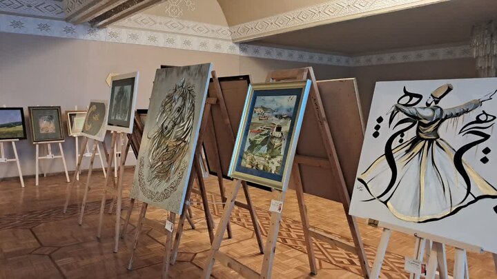 اختتامیه هفدهمین جشنواره هنرهای تجسمی فجر گلستان برگزار شد اختتامیه هفدهمین جشنواره هنرهای تجسمی فجر گلستان برگزار شد