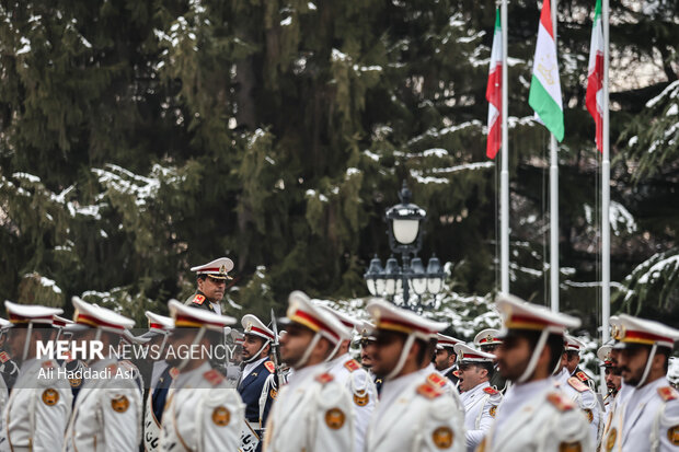 مراسم استقبال رسمی از نخست وزیر تاجیکستان