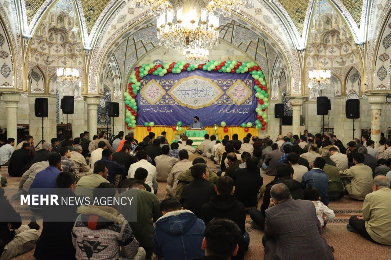 آخرین جشن میلاد حضرت رقیه (س) در سوریه به روایت تصاویر آخرین جشن میلاد حضرت رقیه (س) در سوریه به روایت تصاویر