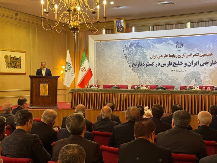 عراقچی: برخی قدرتها تلاش کردهاند تا خلیج فارس را کانون بحران کنند