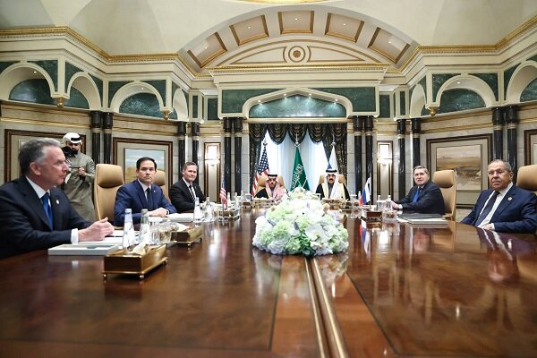 آغاز مذاکرات دوجانبه میان روسیه و آمریکا در ریاض