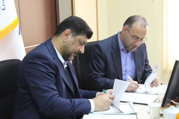 توافقنامه همکاری میان بسیج علمی کشور و پارک علم و فناوری دانشگاه آزاد